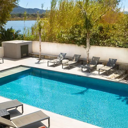 Les Roches Blanches Hotel 3*