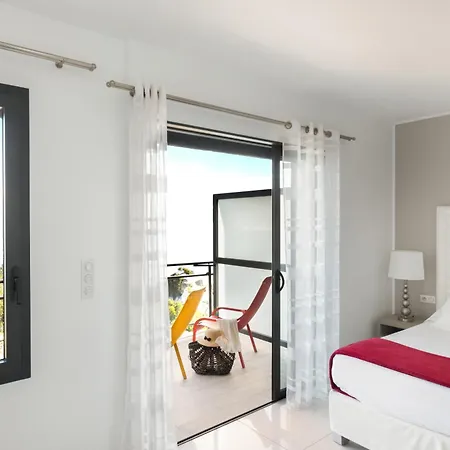 Les Roches Blanches Hotel