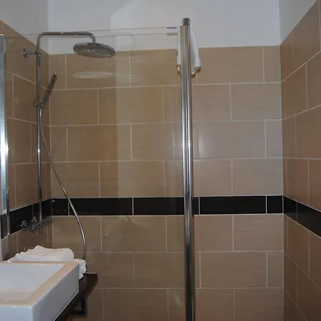 Les Roches Blanches 3*