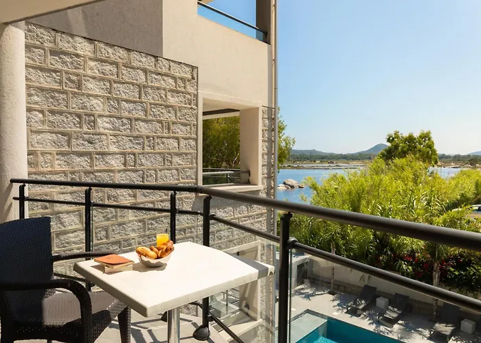 Les Roches Blanches Porto-Vecchio (Corsica)