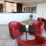 Готель Les Roches Blanches 3*