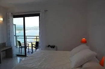 Les Roches Blanches Szálloda 3*